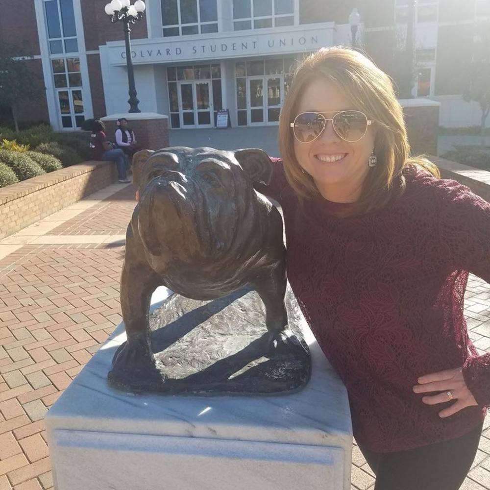 Meet your Posher, Teresa